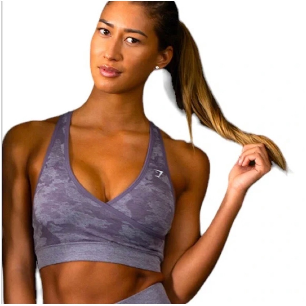 GYM SHARK - PURPLE CAMO SEAMLESS SPORTS BRA